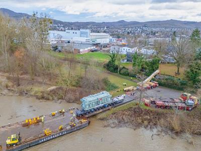 Along the shore with 286 tonnes